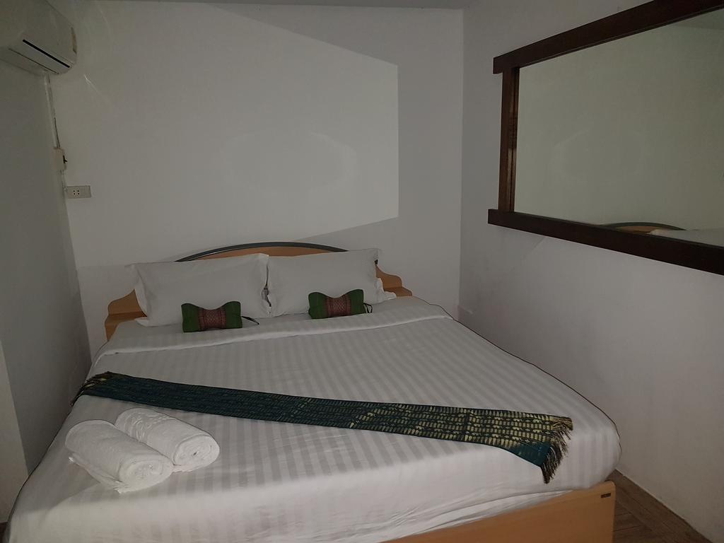 Chaam Guesthouse Cha-Am Εξωτερικό φωτογραφία