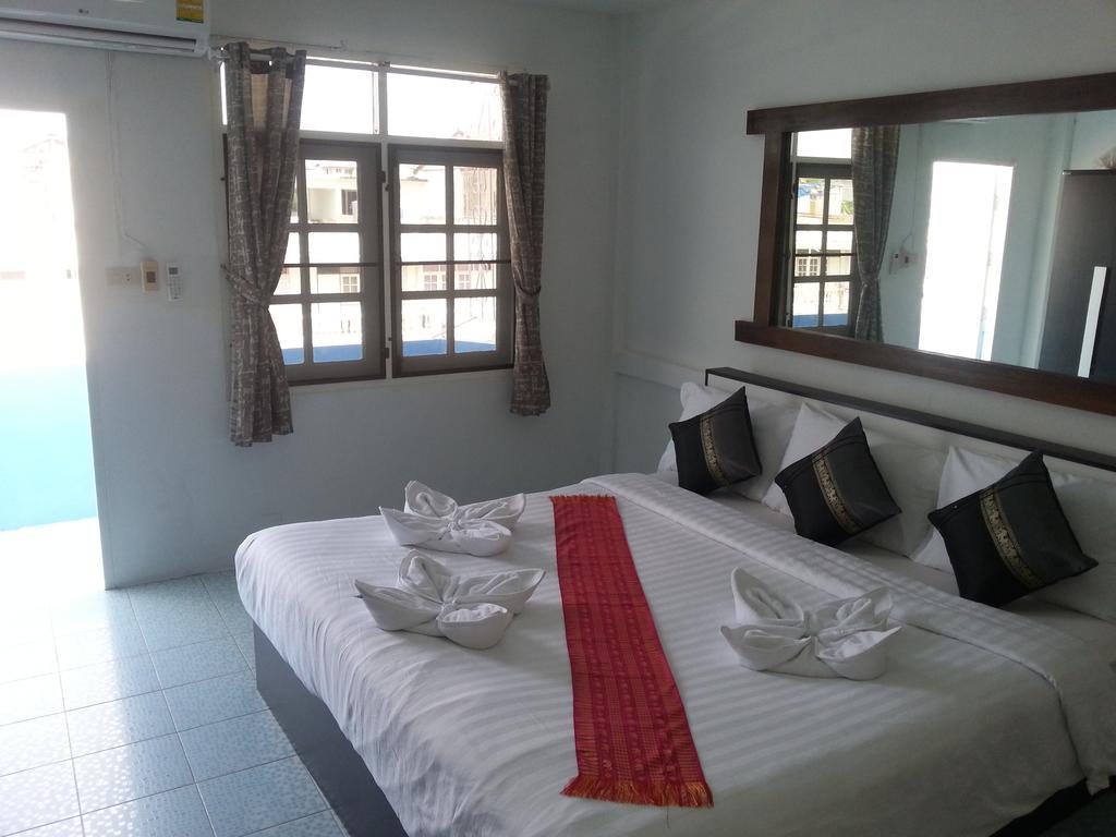 Chaam Guesthouse Cha-Am Εξωτερικό φωτογραφία