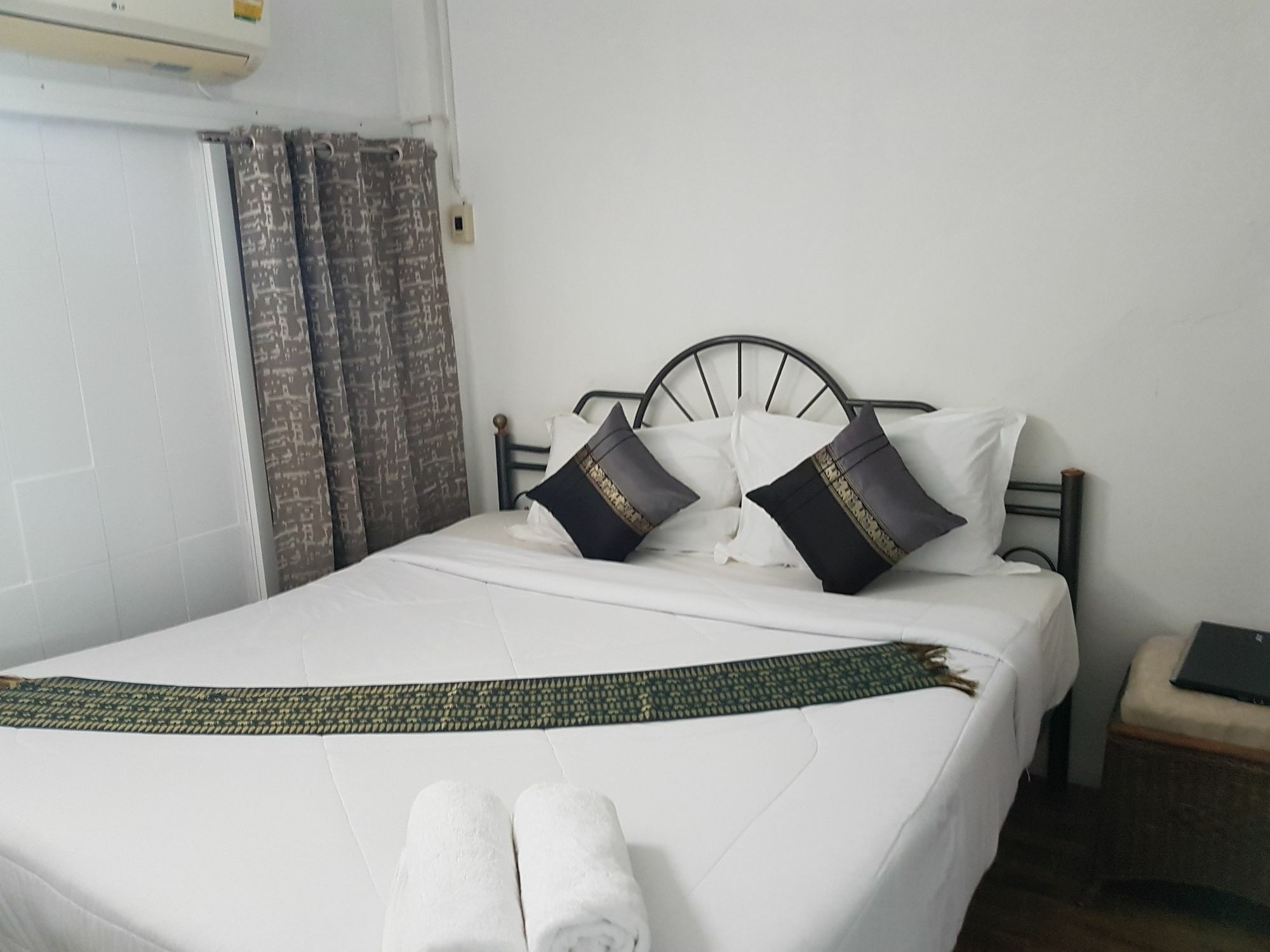 Chaam Guesthouse Cha-Am Εξωτερικό φωτογραφία